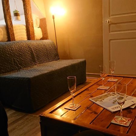 Apartmán Nuits Au Grenier De Chartres Exteriér fotografie